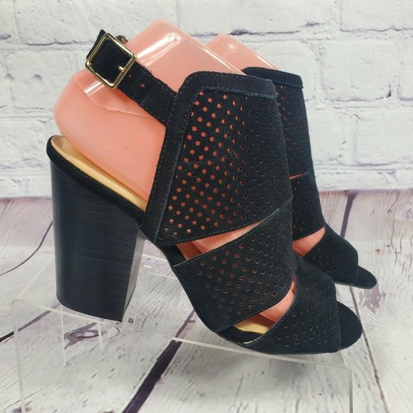 Lands End Canvas Women's Size 7 Black Suede Perforated aheels Sandals - Picture 3 of 8